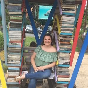 Meet your Posher, Phoebe